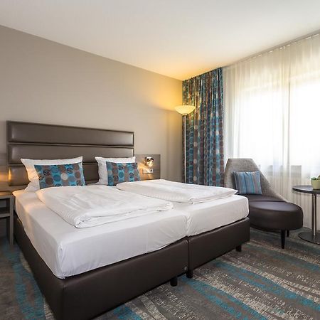 Hotel Scheffelhoehe Брухзаль Экстерьер фото